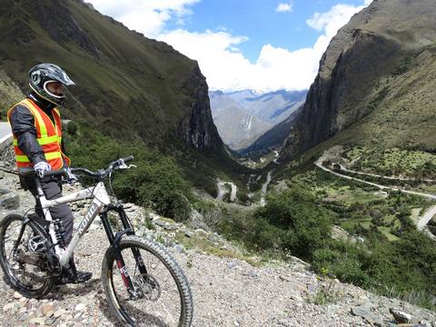 Photo 3 of  Inca Jungle biking to Machu Picchu